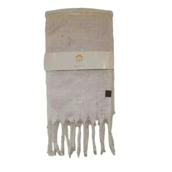 C&C California Women's Off White Textured Polyester Scarf NEW - Picture 2 of 8